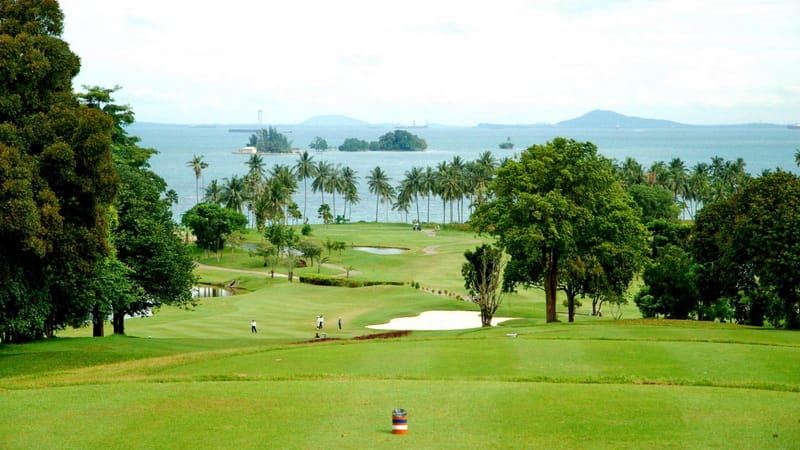 Palm Springs Golf & Country Club, Batam - fairway